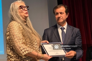 Dilde Birlik İdealine Giden Yolda Dünya Türk Dili Ailesi Günü ve Çocuk Edebiyatı Paneli